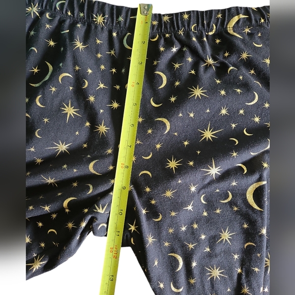 Black and Gold  Moon and Stars leggings. - Picture 2 of 5